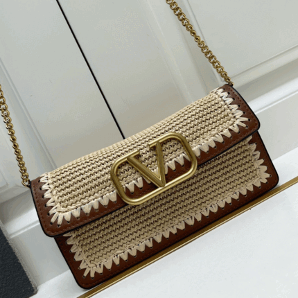 VO Collection Raffi Straw Bags
