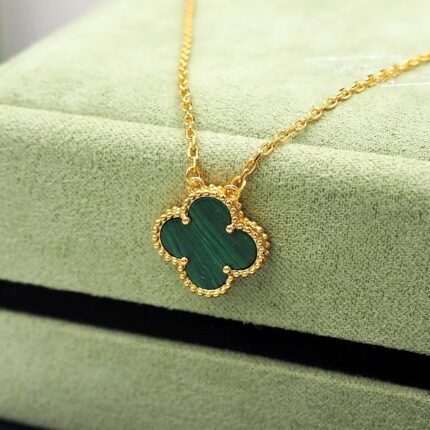 luxury long necklace jewelry For women